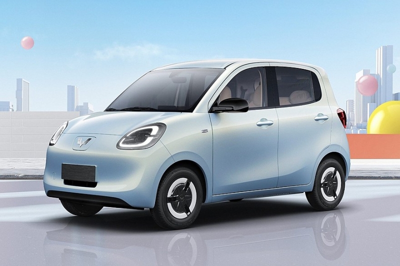 Китайский народный электромобиль: новый Wuling Hongguang Mini EV готовится к премьере