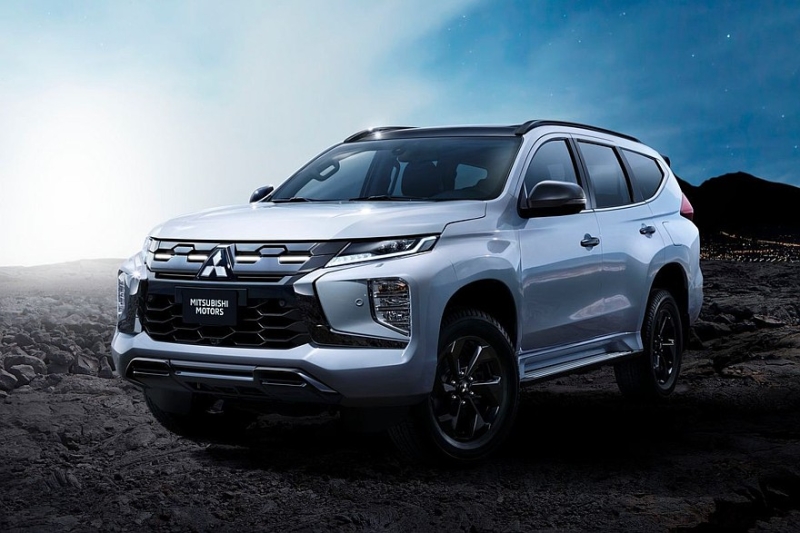 Mitsubishi анонсировала мировую премьеру: новый Pajero Sport или очередной паркетник?