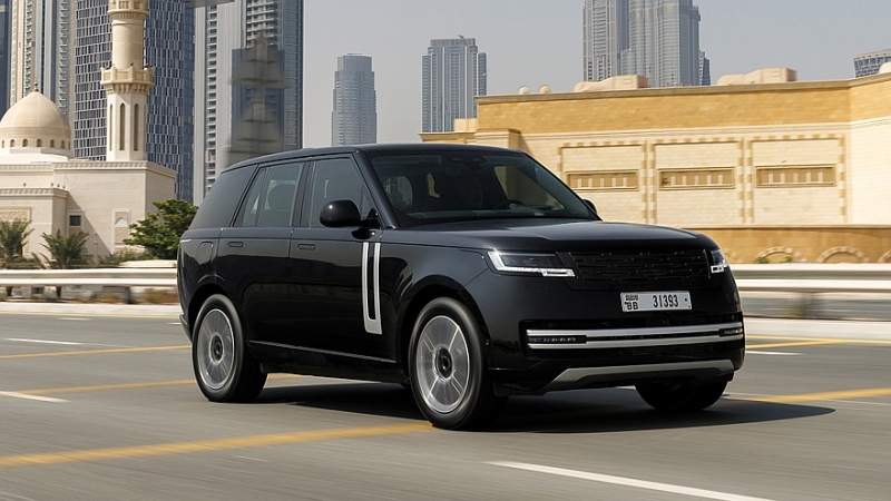 Range Rover Electric готовится к премьере: внедорожник сняли в ходе летних дорожных тестов