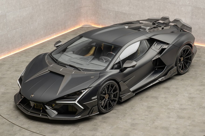 Mansory Initiate на базе Lamborghini Revuelto: подкормленный V12 и новые грани дизайна