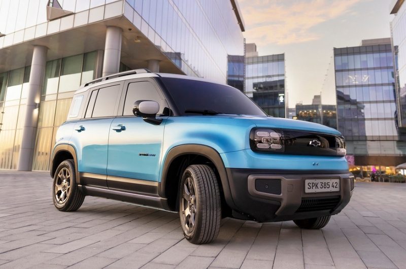 Chevrolet Spark в виде китайского кроссовера: официальные фото