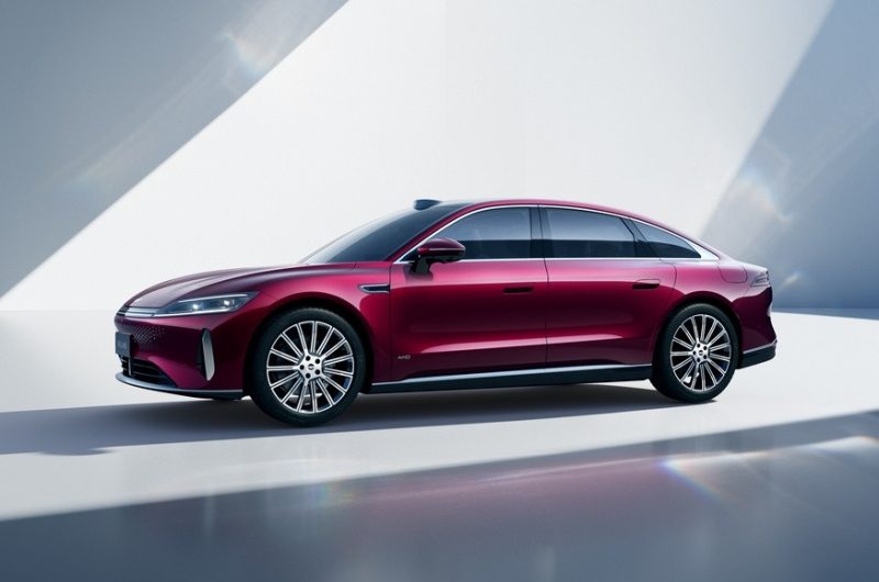 Флагманский седан Chery Fulwin A9 показался на новых официальных фото