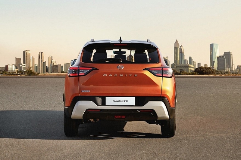 Бюджетный кроссовер Nissan Magnite с левым рулём поступил в продажу