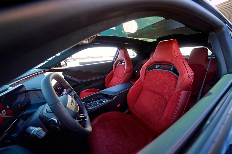 Да здравствуют мускулы! Dodge Charger всё-таки получит назад свой V8