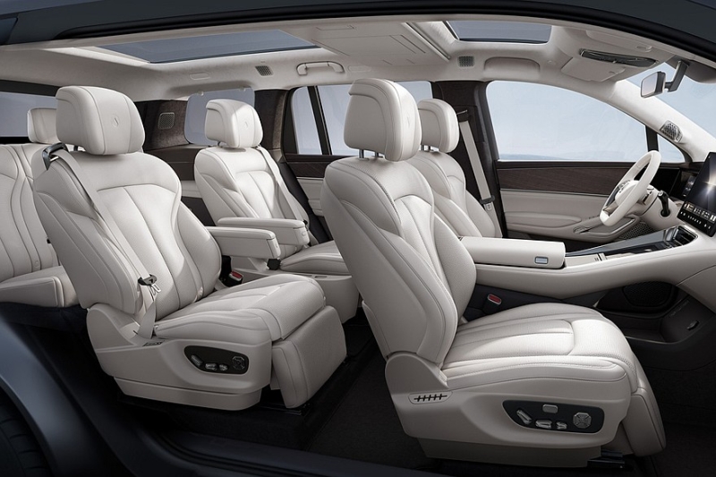 Denza N9 от BYD выходит на рынок: базовый кроссовер всё-таки дешевле Li L9