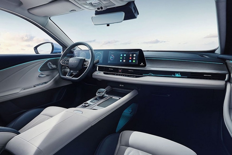 Начались продажи обновлённого Chery Arrizo 8 Pro: версий – больше, цены – ниже