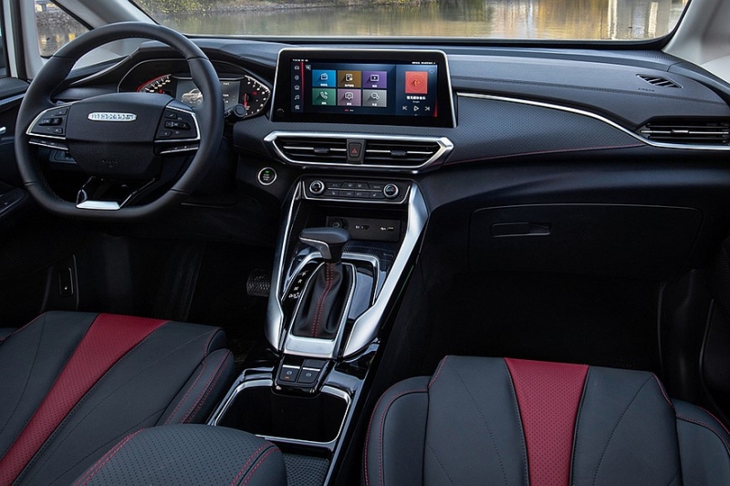 Недорогой минивэн Maxus G50: рестайлинг и новая версия