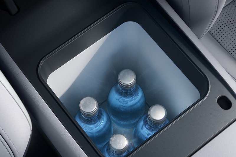 Новый кроссовер BYD Sea Lion 05 EV вышел против популярного Geely EX5