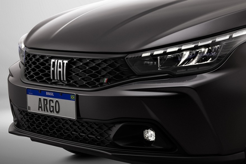 Обновлённый хэтчбек Fiat Argo: меньше изменений, чем у седана Cronos