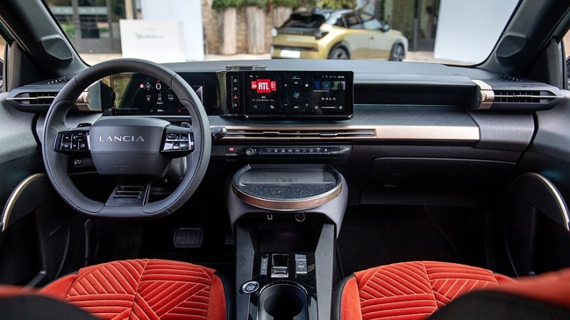 Перезапуск марки Lancia идёт с большим скрипом, её продажи стремительно падают