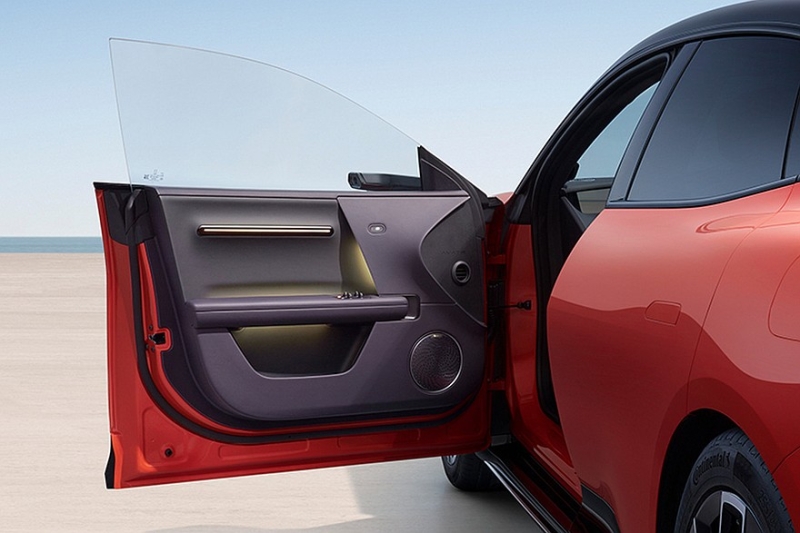 Седан Avatr 06 выходит на рынок: самая дешёвая модель в гамме