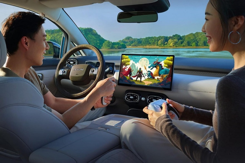 Стильный Aion UT от GAC дебютировал за пределами Китая с другой начинкой