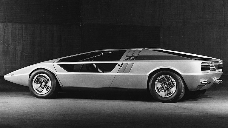 Суперкар Peralta S от Джуджаро отдаёт дань памяти концепту Maserati Boomerang из 1970-х