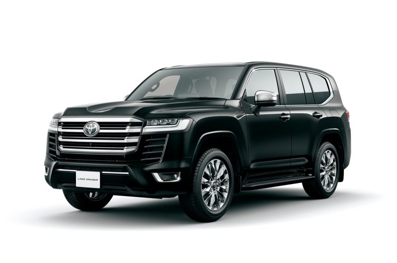Toyota слегка обновила внедорожник Land Cruiser 300
