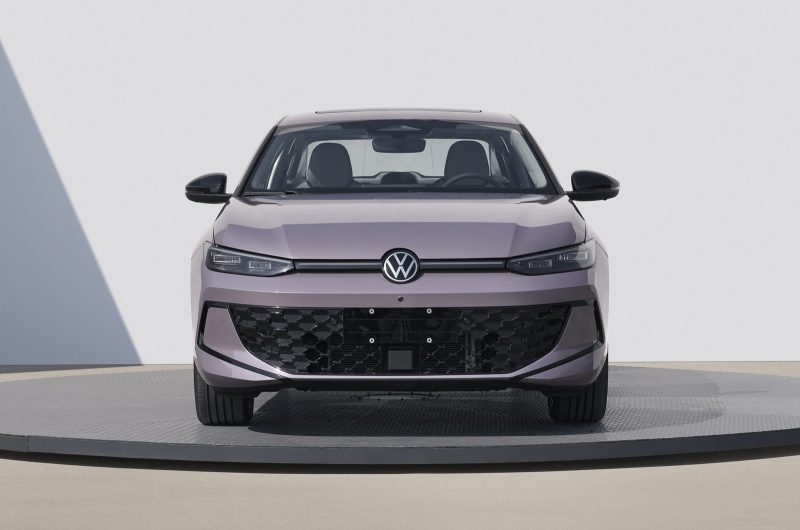 Аналог Volkswagen Jetta: новый седан Lavida Pro готовится к выходу на китайский рынок