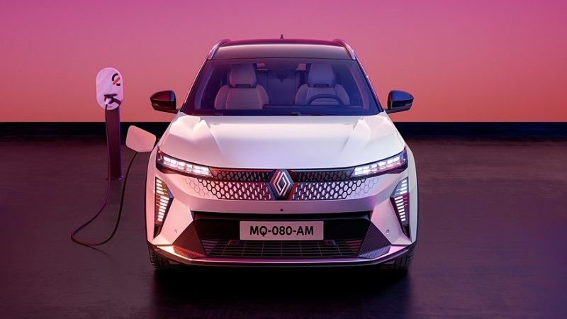 Электрические Renault Scenic и Megane обновлены на фоне слабых продаж