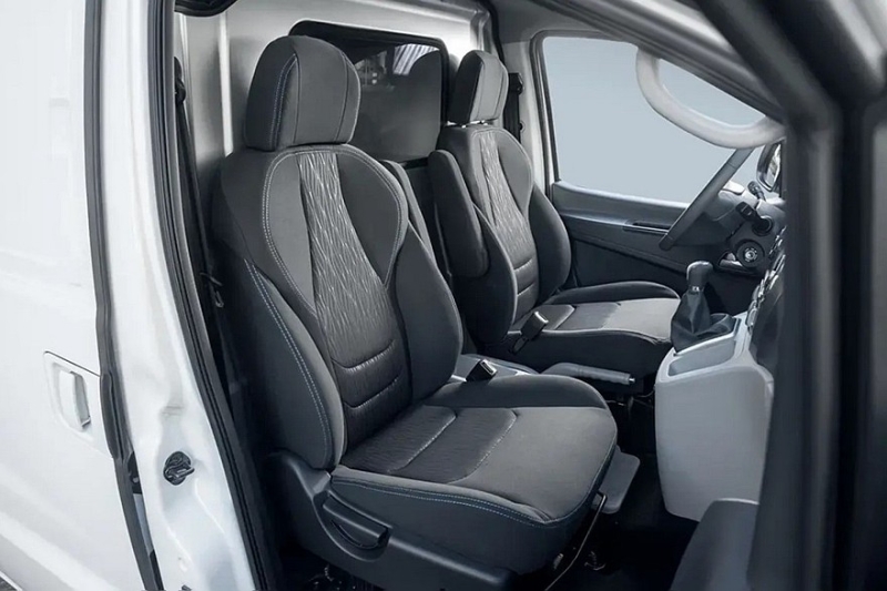 Фургон Sollers SF1 стал доступен к заказу в России: объявлена цена