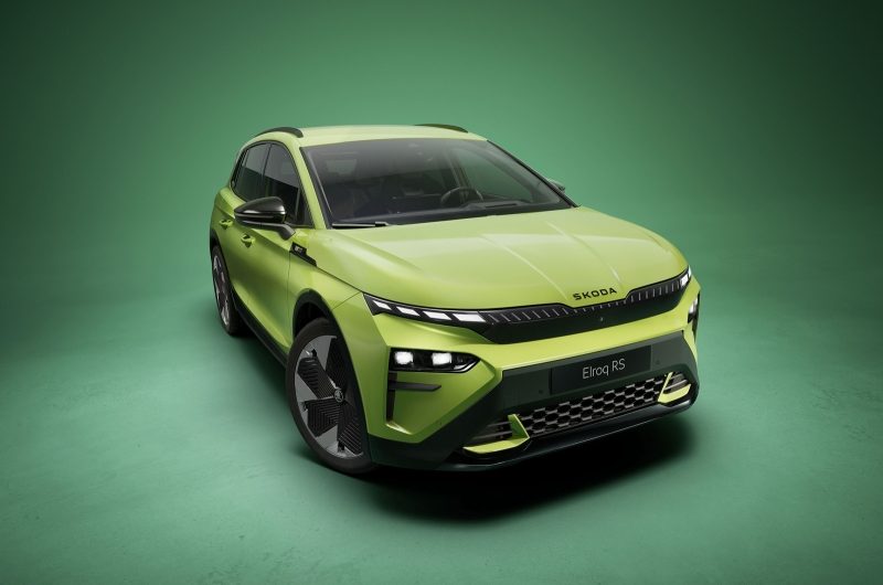 «Горячий» кроссовер Skoda Elroq RS: 340 «лошадок» и полный привод