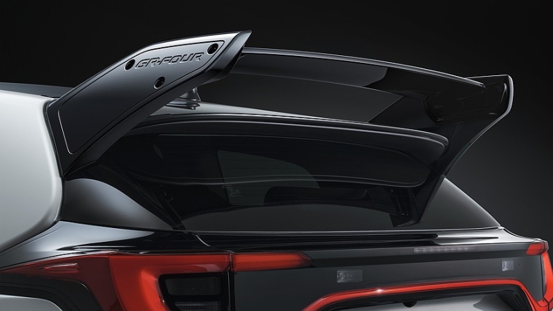 Хот-хэтч Toyota GR Yaris опять обновлён: усиленное шасси и новый аэродинамический обвес