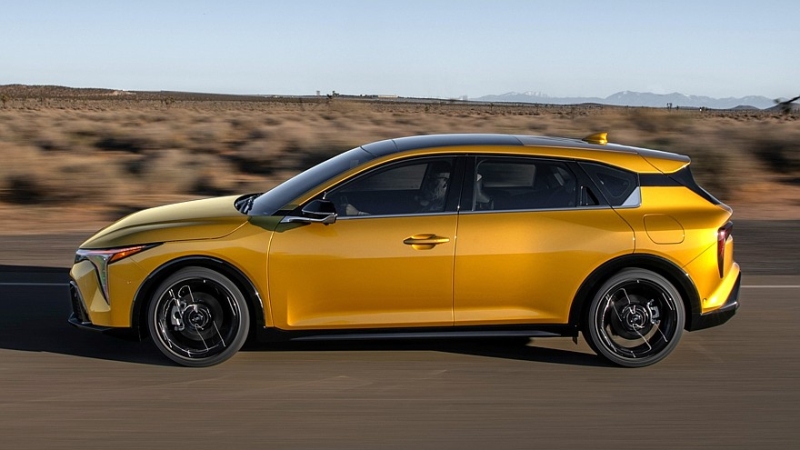 Kia K4 хэтчбек справил премьеру в США: элегантнее седана, но без технических отличий