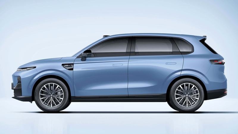 Leapmotor B10 выходит рынок: высокотехнологичный кроссовер по цене Лады