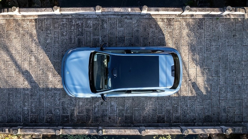 Leapmotor B10 выходит рынок: высокотехнологичный кроссовер по цене Лады