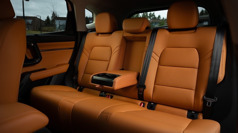 Новый брутальный кроссовер Haval H7 вышел на российский рынок