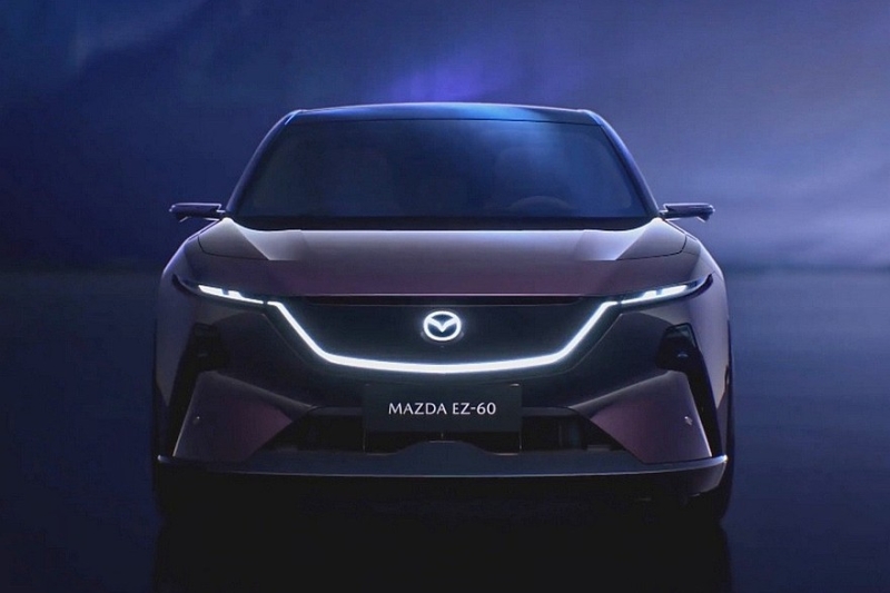 Новый кроссовер Mazda EZ-60, он же глобальный Mazda CX-6e, показался в полный рост