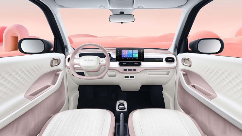 Обновлённый Geely Panda Mini: жизнерадостный мишка с хорошим оснащением недорого