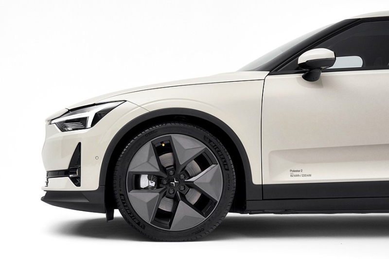 Polestar 2 опять обновлён: мощный процессор и крутая аудиосистема Bowers & Wilkins