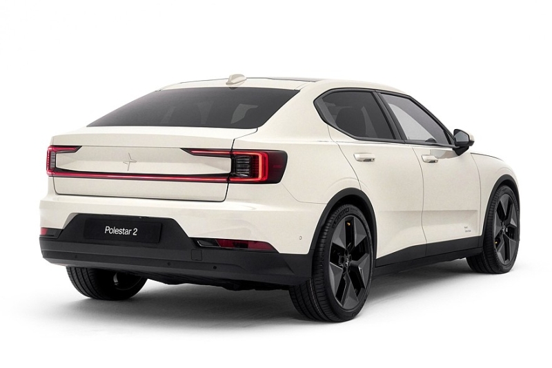 Polestar 2 опять обновлён: мощный процессор и крутая аудиосистема Bowers & Wilkins