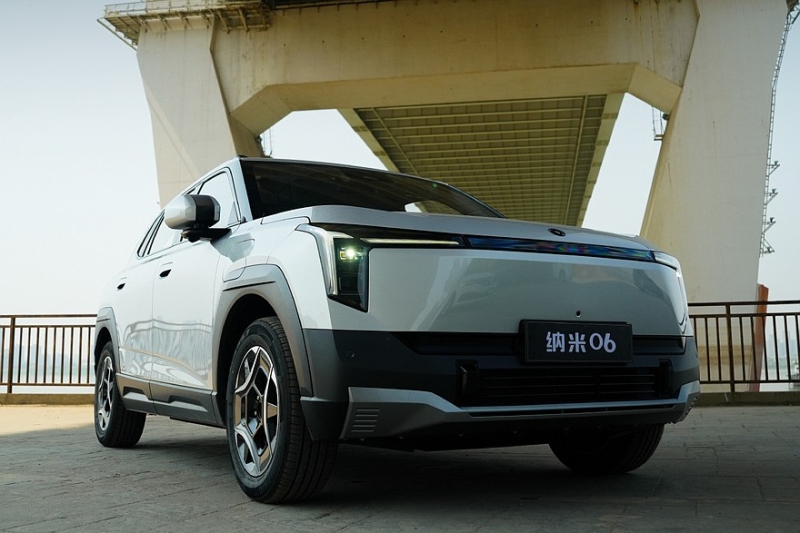 Представлен кроссовер Nammi 06 от Dongfeng: эффектный дизайн и не только