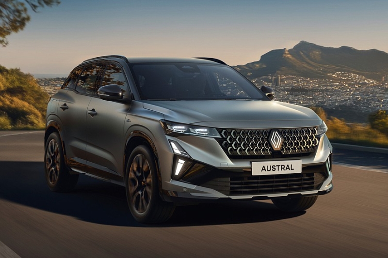 Renault Austral обновлён следом за удлинённым Espace: меньше версий