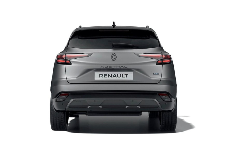 Renault Austral обновлён следом за удлинённым Espace: меньше версий