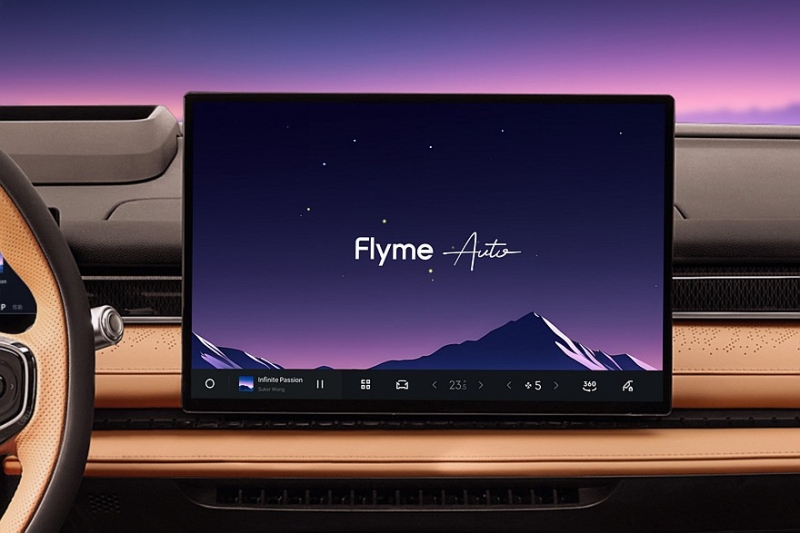 Седан Geely Galaxy Starshine 8 предложен с двумя установками на выбор