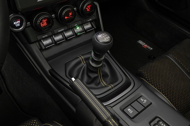 Спорткар Toyota GR86 обзавёлся ярко-жёлтой спецверсией Yuzu