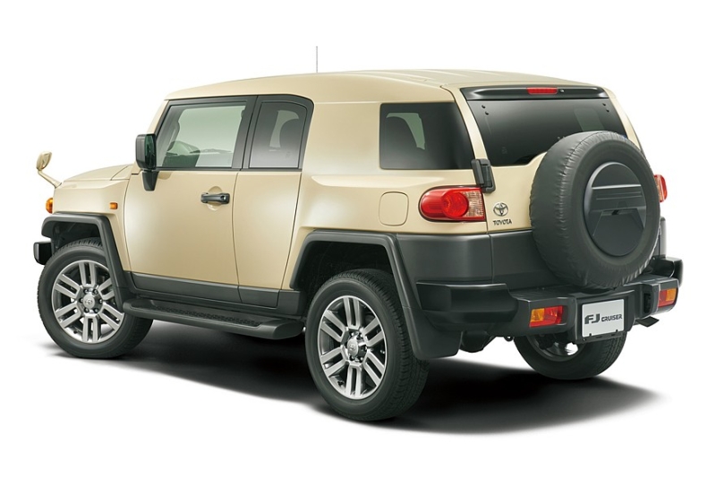 Toyota решила отложить срок дебюта нового внедорожника Land Cruiser FJ, но ненадолго