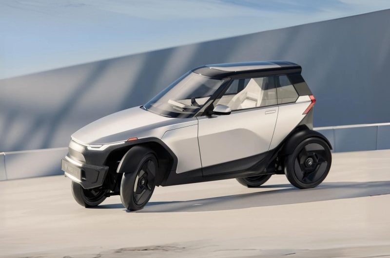 В повороты с ветерком: YKS1 One объединил преимущества машины и мотоцикла