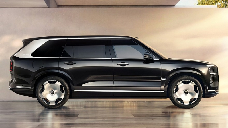Zeekr 9X: монументальный флагманский SUV с мощной гибридной силовой установкой