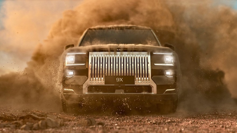 Zeekr 9X: монументальный флагманский SUV с мощной гибридной силовой установкой