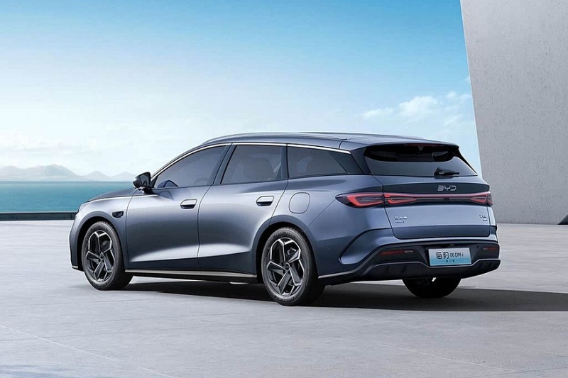 BYD подхватила моду на универсалы: к старту продаж готовится Seal 06 Travel Edition