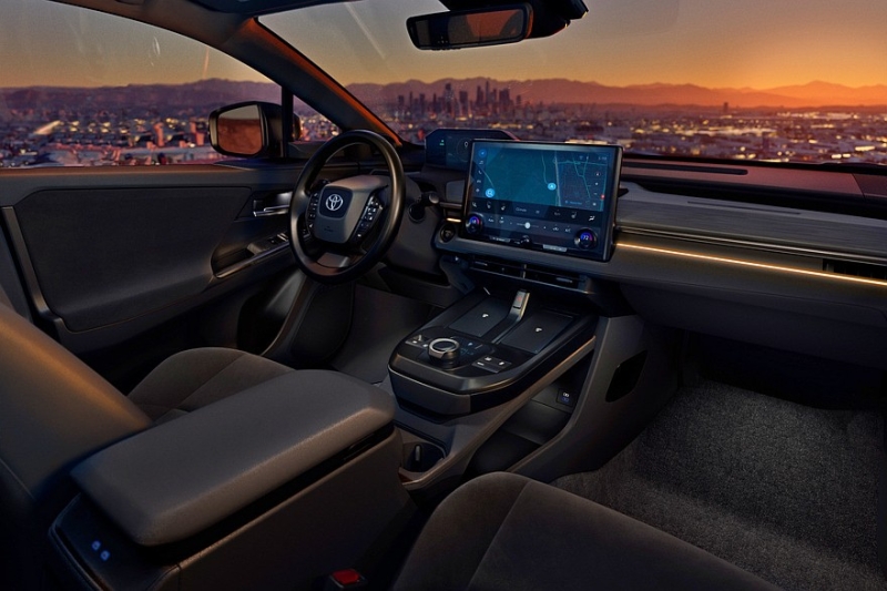 Ещё один кроссовер Toyota C-HR: без «плюса» и только полный привод