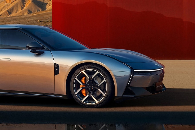 «Это не концепт»: показан эффектный седан Xpeng P7 нового поколения