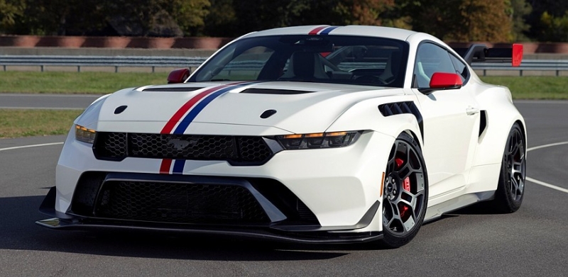Ford Mustang GTD улучшил своё время на Нюрбургринге, но Porsche 911 GT3 RS пока быстрее