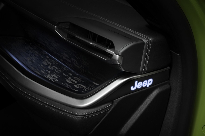 Jeep рассекретил Compass нового поколения: теперь официально