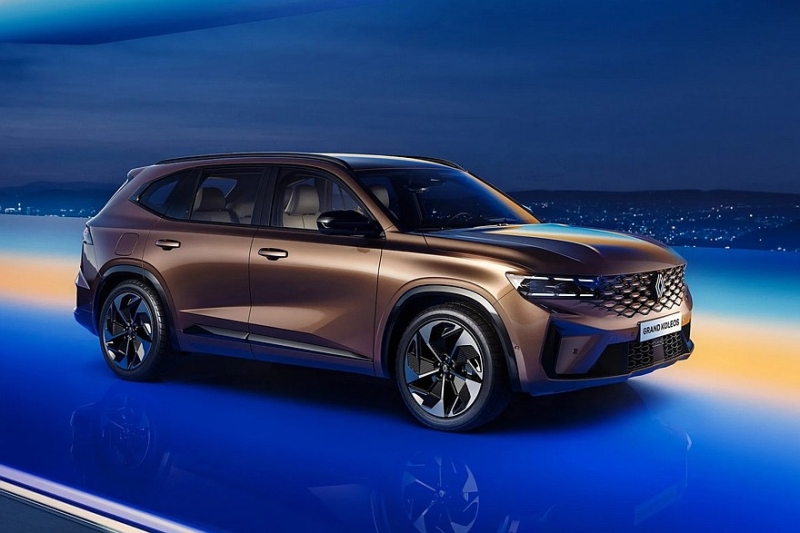 Новый кроссовер Renault Koleos на базе Geely Monjaro: больше не эксклюзив