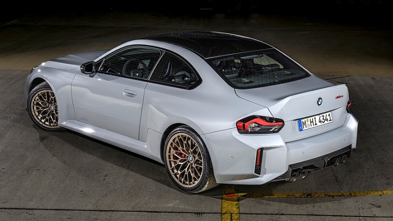 Новый облегчённый BMW M2 CS: 530 «лошадей» на 1700 кг массы и только задний привод