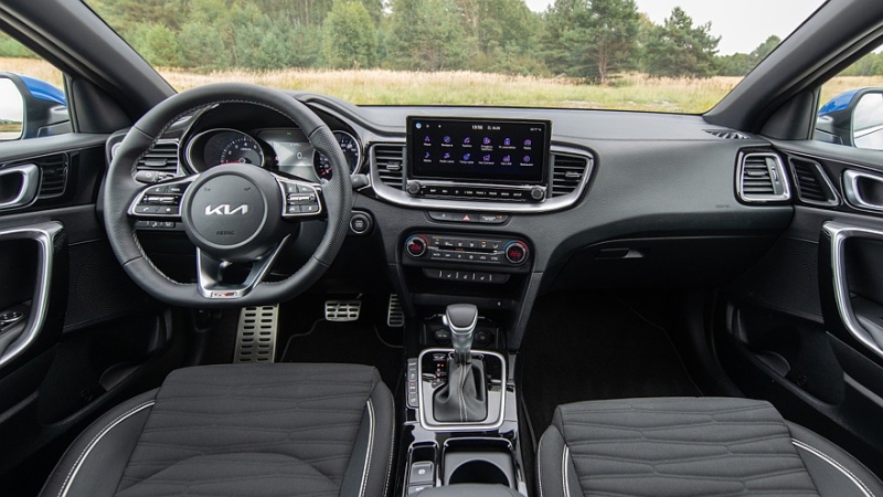 Новый универсал Kia K4: первые изображения