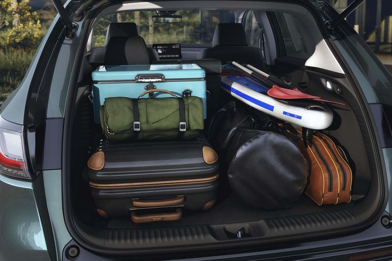 Обновлён «другой» кроссовер Honda HR-V: базовая и «средняя» версии стали богаче