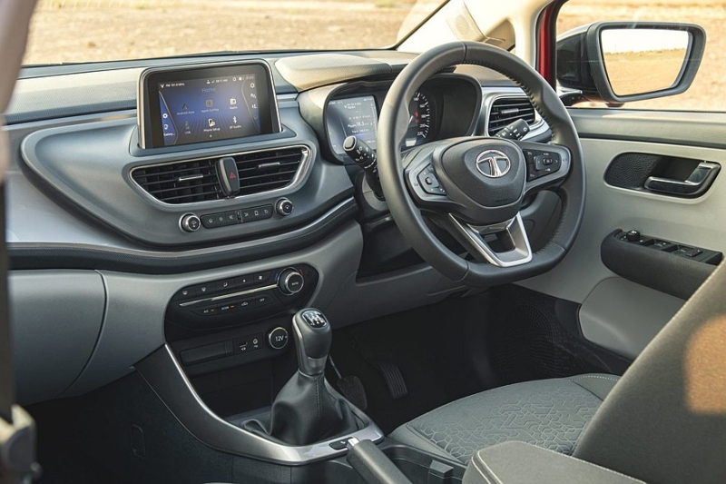 Обновлён хэтчбек Tata Altroz: модели добавили «премиальности»